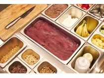 【大阪府大阪市】アサイーカフェ「SUGARY 阪急三番街店」登場！トッピングを21種類に拡充