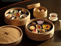 【東京都港区】ジャヌ東京の「虎景軒」がセイボリーや点心も楽しめる贅沢なアフタヌーンティーを発売