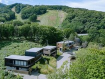 【北海道小樽市】滞在型複合施設「山郷」が、ウッドデザイン賞2025を受賞！北海道で育った木材を使用