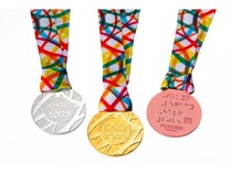 【東京都新宿区】田中貴金属グループが、「東京レガシーハーフマラソン2025」でメダルを提供