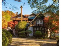 【京都府大山崎町】アサヒグループ大山崎山荘美術館で芸術と紅葉を愛でる！古今東西の作品の企画展開催中