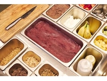 【大阪府大阪市】アサイーカフェ「SUGARY 阪急三番街店」登場！トッピングを21種類に拡充