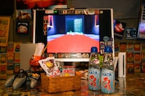 【東大阪】あの頃の僕らに、こっそり会いにいく夜【ネバーラン堂】