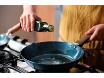 鉄フライパン「GARTEN」がドイツ老舗メーカーと協業し海外へ挑む。累計77,777個突破！