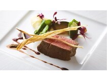 【広島県江田島市】江田島の海辺に佇む「江田島荘」が、「ミシュランガイド ホテルセレクション2025」に選出