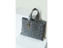 シャルマントサックのJAL SHOP限定ツイードバッグ発売！飛行機モチーフのチャーム付属