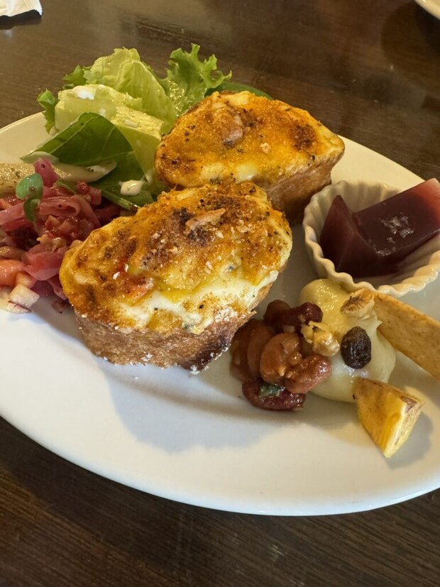 Arbòreo（アルボレオ）バゲットグラタン写真。