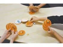 【東京都文京区】算数知育カードゲーム「九九パンケーキ」が発売＆数学のお兄さんとの記念企画が開催