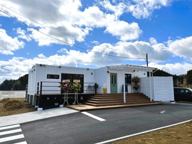 歌旅人_外観_明るさ修正