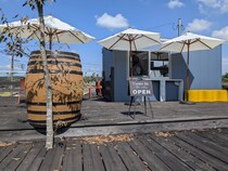 素材にこだわったクラフトハンバーガー【terrace cafe マイトリー】