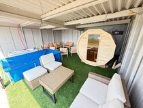 【和歌山県御坊市】貸別荘「MARINE‑Qコテージ 楠井港」に貸切バレルサウナ＆ジャグジールーム登場！