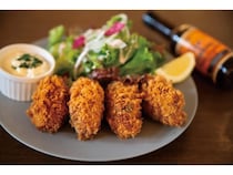 【兵庫県神戸市】地元ブランド牡蠣使用！「洋食屋 神戸デュシャン」が今年も“大きなカキフライ”を提供