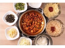 【大阪府大阪市】名物海鮮鍋専門店「ケミチプ」が来年、阪急かっぱ横丁に出店！セルフバーを設置