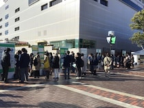 【東京都多摩市】多摩大聖ヶ丘の生徒が地域での学びを路上で発表する「街なかプレゼンテスト」を実施！