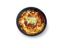 山梨発の旨辛伝統調味料「すりだね」と「名代 富士そば」のコラボメニュー登場！