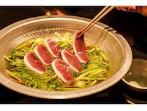 【東京都渋谷区】「ファイヤーバード恵比寿」で秋田県産「三関せり」を使用した「鴨セリ鍋コース」発売