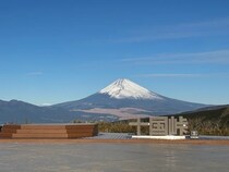 【静岡県熱海市】熱海観光局が「モンベルフレンドエリア」に登録！自然体験や優待施設などの情報を発信