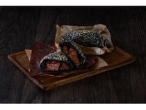 【福島県郡山市】「福島牛」のお肉がゴロッと入った、満足感たっぷりのカレーパン「SUMIKURO」発売！