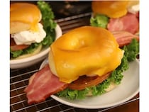 【東京都目黒区】NYベーグルにこだわる「HAL’S BAGEL.」が自由が丘駅南口から徒歩1分の場所にオープン