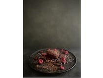 東京・南麻布に隠れ家的ショコラトリーが誕生！チョコと焼き菓子で“大人の贅沢”を堪能