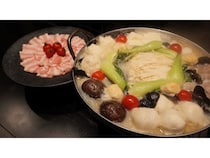 【東京都目黒区】長崎の人気店「老李」中目黒店で台湾伝統の「酸菜白肉鍋」を冬限定で販売開始