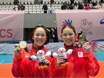 デフリンピックのバレーボールで、モリタ製作所所属社員の梅本姉妹が金メダル獲得