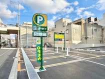 【岡山市北区】表町商店街3丁目横のビルが三井のリパークになってる