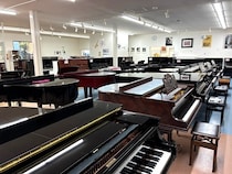 【群馬県高崎市】アウトレットピアノや再調整ピアノなどを展示・販売する「ピアノアウトレット館」誕生