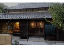 【兵庫県淡路市】淡路島を五感で感じる古民家料理宿「海里」。地元の“いいもの”を集めた唯一無二の空間