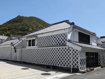 【静岡県下田市】築170年超の歴史的建築物を活用した、源泉掛け流し なまこ壁の宿「雑忠」開業！