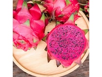ジューシーで優しい甘さが特徴の「台湾産レッドドラゴンフルーツ」を期間限定で販売！