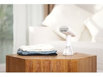 裏側のシワまで吸う5000Paスチーマー「airmorn one」先行販売中！