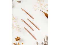 京都の伝統技「錺金具」から生まれた銅製バレッタ発売。4つの表情で気分をデザイン