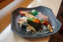 【東大阪】出前箱と笑い声「しっぽり」じゃない方のお寿司屋。【花月寿司】