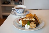 【東大阪】喧騒を抜けて、アフタヌーンティーの森へ【The FAERIE PATH TEA ROOM】