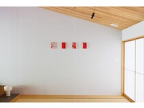 【香川県香川郡】現代アートの島・直島の旅館にて、大和美緒氏「under my skin」展が開催中
