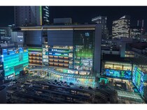 【神奈川県横浜市】期間限定イルミも楽しめる！横浜駅西口エリアにて体験型イルミネーション開催中