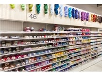 【東京都新宿区・町田市】新宿オカダヤ本店＆町田店で25秋冬シーズンの編み物を楽しむ！約8,000種の毛糸が登場