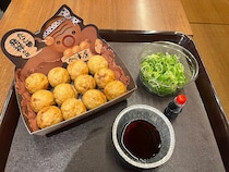 【大阪府大阪市】90年守った伝統に新風！元祖たこ焼き会津屋が「つけソース」で味変革