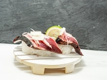 【愛知県豊橋市】藁焼きブースを常設した「魚魚丸 豊橋西岩田店」オープン！本まぐろ解体ショーも