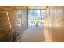 【大阪府大阪市】OGC大阪がんクリニック、土日祝日も電話での連絡窓口対応中。週末でも相談できる！