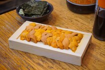 【東大阪】「せんべろ」の向こう側で、笑い声が響く。【立ち呑み 八番】