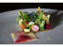 【奈良県奈良市】味覚だけでなく、感性が動く瞬間を体験。富雄にイノベーティブレストランAperçu開店