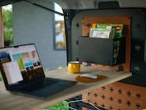 【千葉県千葉市】車内をカスタマイズできる「tac・luc」登場！ジャパンキャンピングカーショーに出展