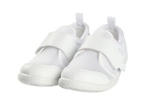 西松屋が「1ベルトバレーシューズ」を発売！快適な履き心地で学校生活をサポート