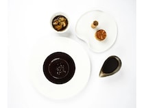 【東京都文京区】フランス伝統の野うさぎ料理の世界大会優勝シェフによるスペシャルディナー開催