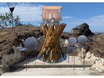 【石川県輪島市】地震で崩壊した窓岩に被災地を繋ぐ12か所目のともしび。能登「希望の灯り」点灯式開催