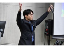 【東京都葛飾区】韓国修学旅行をもっと楽しく！K-PRO代表スンジュン氏が高校生200人に特別レッスン