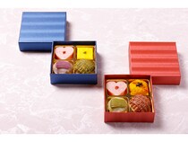 魚万商店のバレンタイン限定「トリュフチョコみたいなさつま揚げ」販売中。小箱におさまった色とりどりの一口さつま揚げ