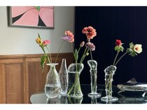 【東京都渋谷区】透明な美しさを放つ花器を展示。ガラス作家・高臣大介氏の企画展を原宿で限定開催